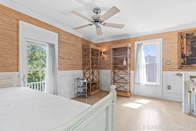 58 E 13th Street, Holland, MI 49423
