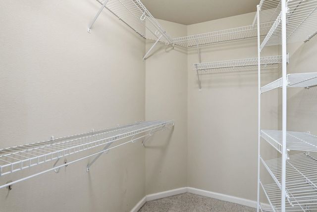 6728 S Moran View St, Spokane, WA 99224