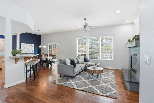 6728 S Moran View St, Spokane, WA 99224