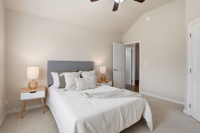 6728 S Moran View St, Spokane, WA 99224