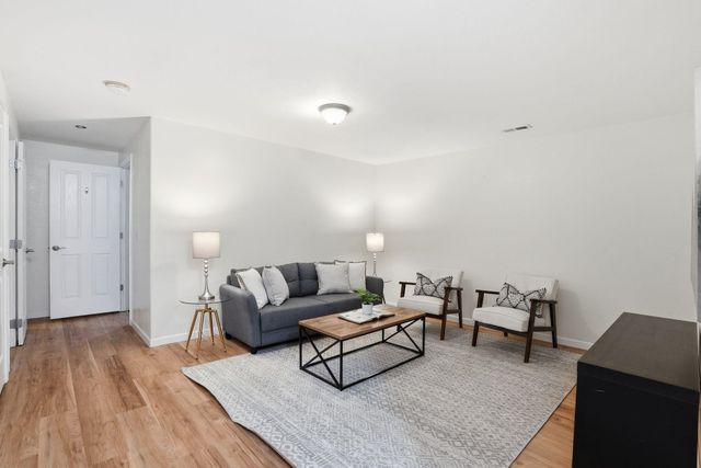 6728 S Moran View St, Spokane, WA 99224