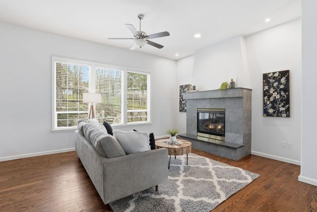 6728 S Moran View St, Spokane, WA 99224