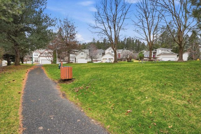 6728 S Moran View St, Spokane, WA 99224