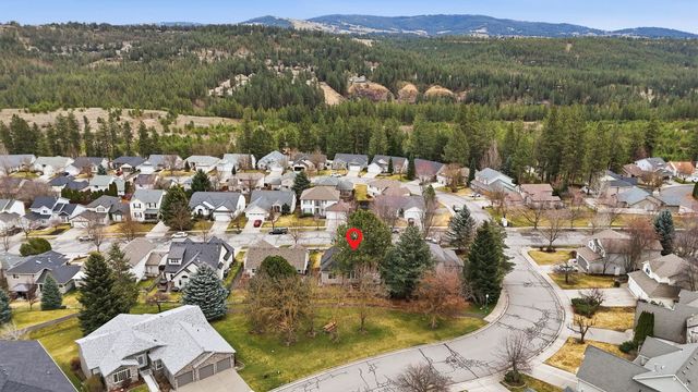 6728 S Moran View St, Spokane, WA 99224