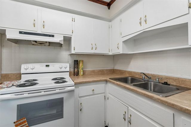 2209 Flannery Drive, Oklahoma City, OK 73110