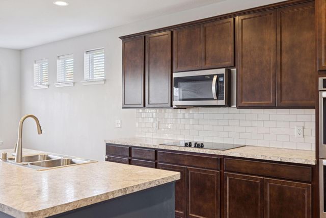 11756 Upper 31st Street N, Lake Elmo, MN 55042