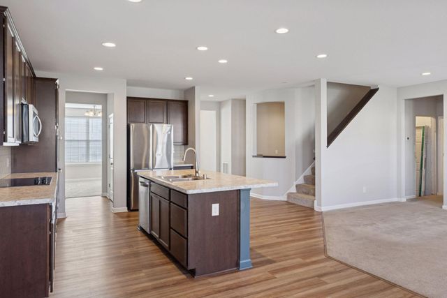 11756 Upper 31st Street N, Lake Elmo, MN 55042