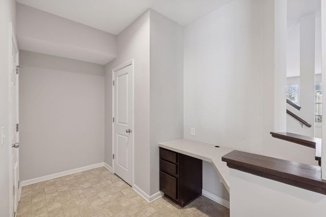 11756 Upper 31st Street N, Lake Elmo, MN 55042