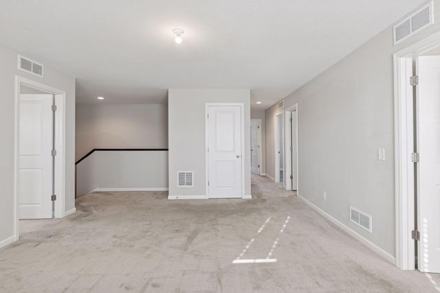 11756 Upper 31st Street N, Lake Elmo, MN 55042