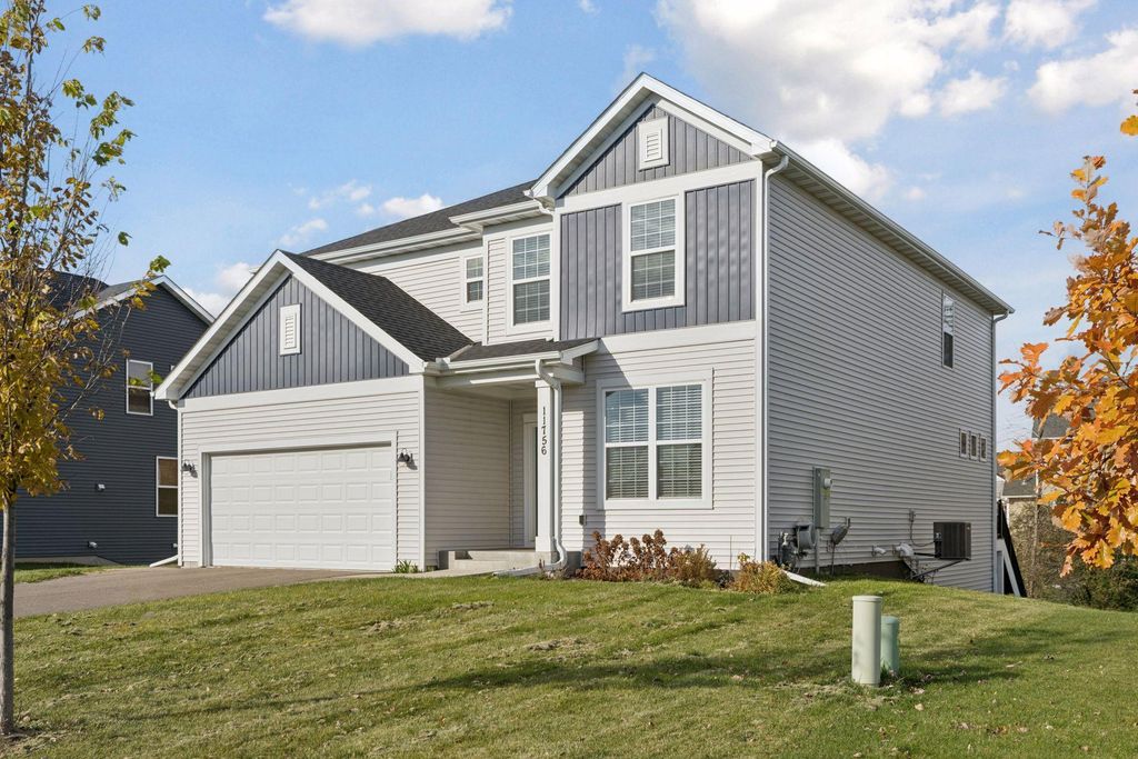11756 Upper 31st Street N, Lake Elmo, MN 55042