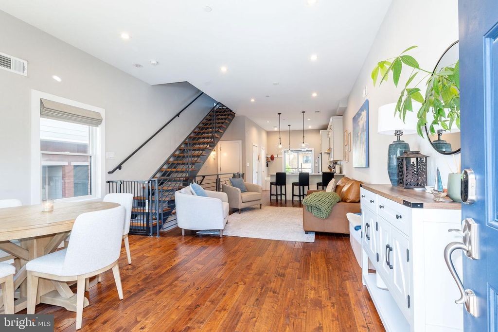2615 BROWN ST, Philadelphia, PA 19130