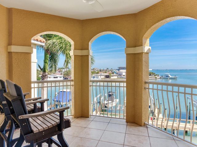 5353 GULF BOULEVARD B202, St Pete Beach, FL 33706