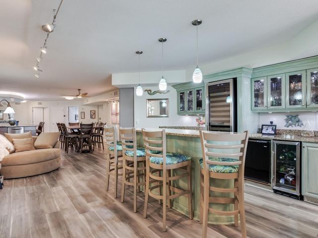 5353 GULF BOULEVARD B202, St Pete Beach, FL 33706