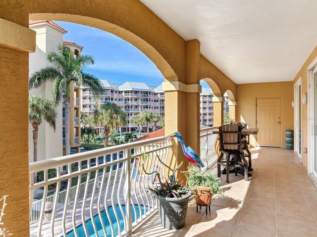 5353 GULF BOULEVARD B202, St Pete Beach, FL 33706