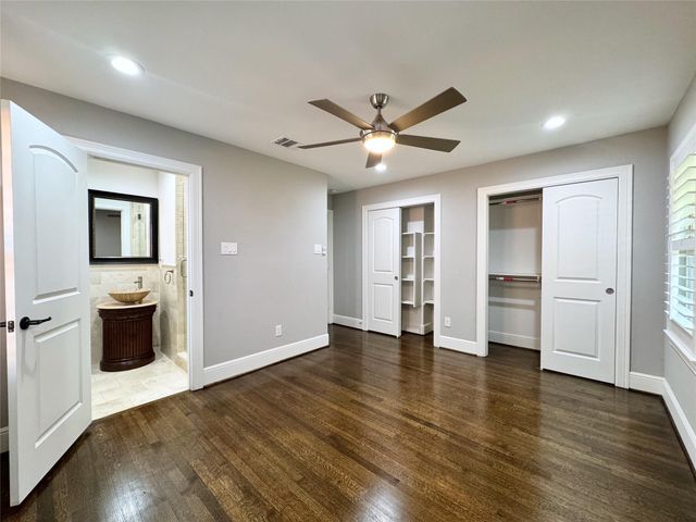 7743 Meadville Street, Houston, TX 77061