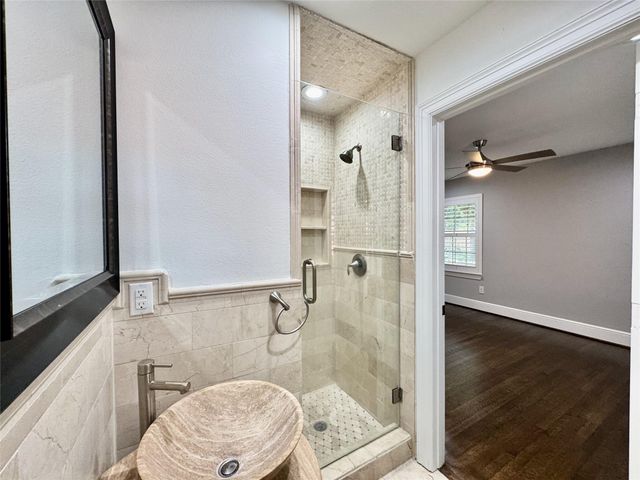 7743 Meadville Street, Houston, TX 77061