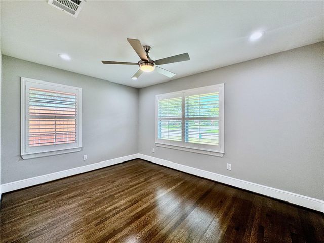 7743 Meadville Street, Houston, TX 77061