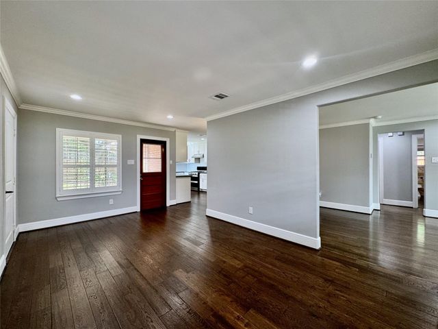 7743 Meadville Street, Houston, TX 77061