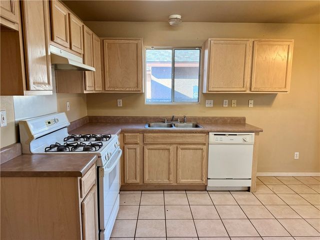 3632 N Roosevelt Street, Kingman, AZ 86409