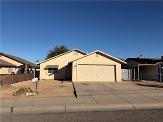 3632 N Roosevelt Street, Kingman, AZ 86409