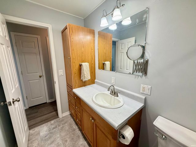 1313 N Saint James Boulevard, Evansville, IN 47711