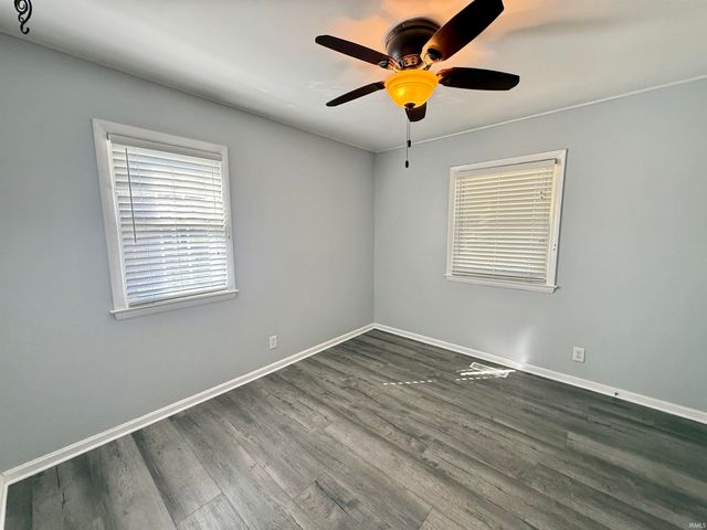 1313 N Saint James Boulevard, Evansville, IN 47711