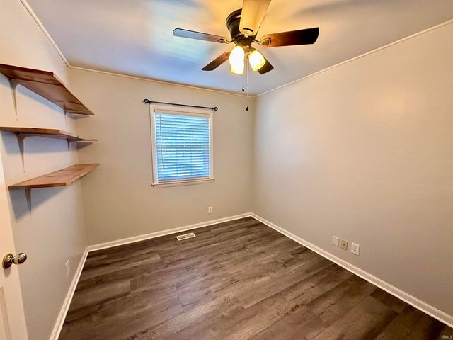 1313 N Saint James Boulevard, Evansville, IN 47711