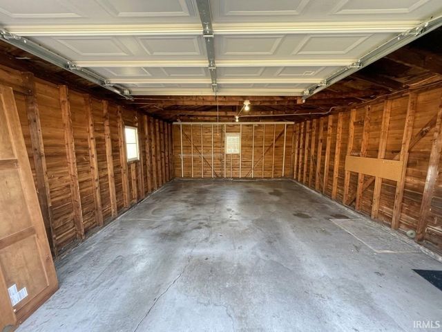 1313 N Saint James Boulevard, Evansville, IN 47711