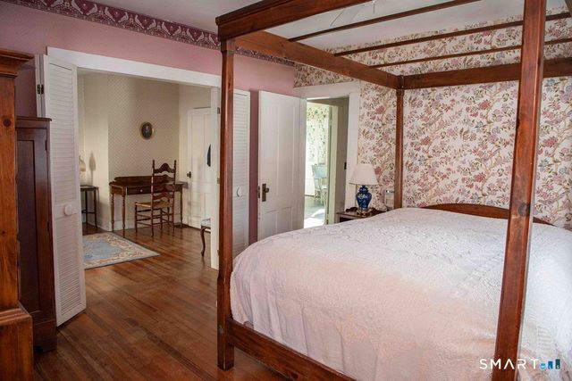 38 Greenwood Street, New Britain, CT 06051