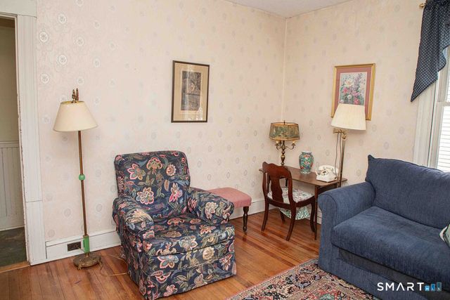 38 Greenwood Street, New Britain, CT 06051