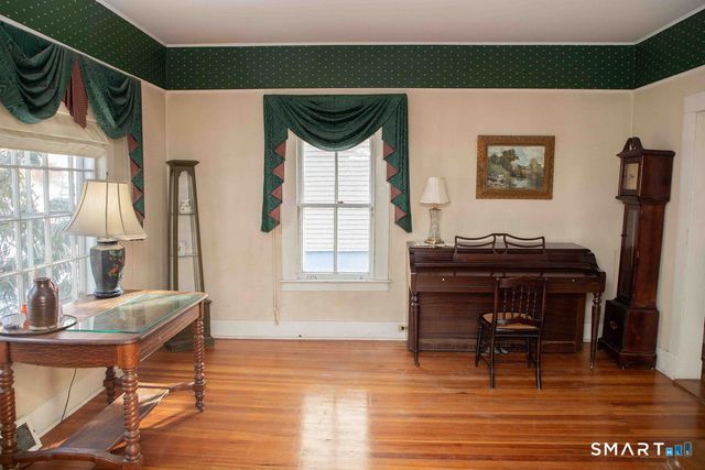 38 Greenwood Street, New Britain, CT 06051