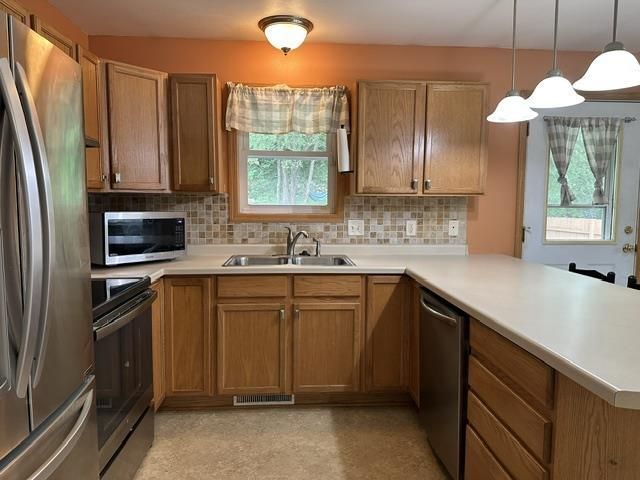 712 Williams Street, Janesville, WI 53545