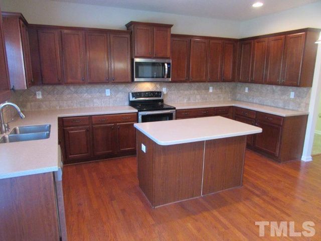 3712 Willow Stone Lane, Wake Forest, NC 27587