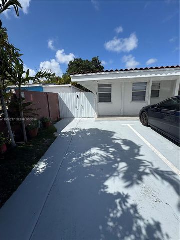 10245 SW 37th Ter B, Miami, FL 33165