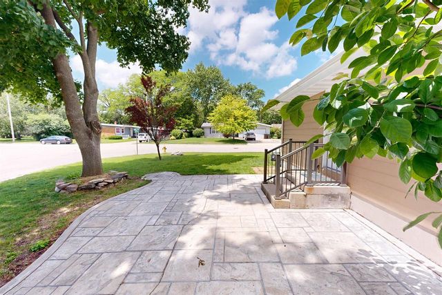 923 Gail Place, Fort Atkinson, WI 53538