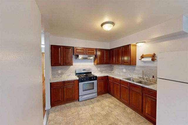923 Gail Place, Fort Atkinson, WI 53538