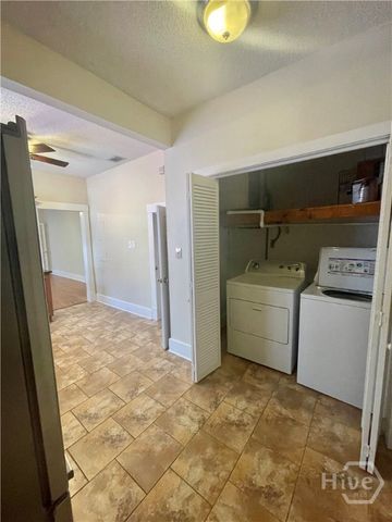 515 E Duffy Street, Savannah, GA 31401