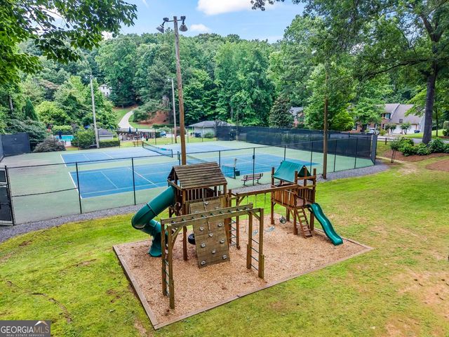 1189 Forest Brook Court, Marietta, GA 30068