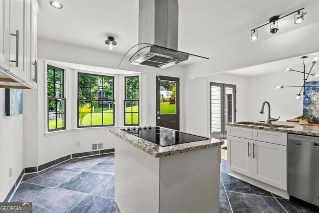 1189 Forest Brook Court, Marietta, GA 30068