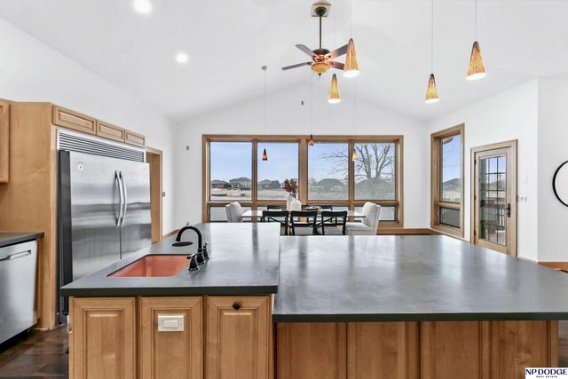 28001 Heron Circle, Valley, NE 68064