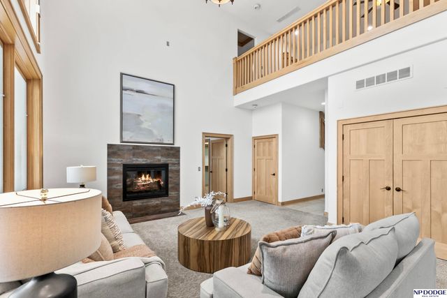 28001 Heron Circle, Valley, NE 68064