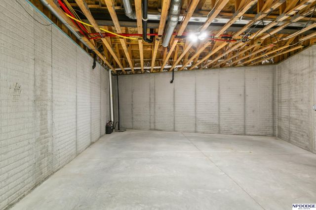 28001 Heron Circle, Valley, NE 68064