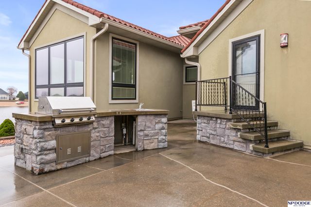 28001 Heron Circle, Valley, NE 68064