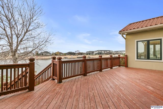 28001 Heron Circle, Valley, NE 68064