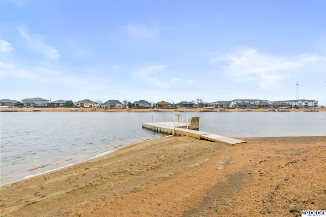 28001 Heron Circle, Valley, NE 68064