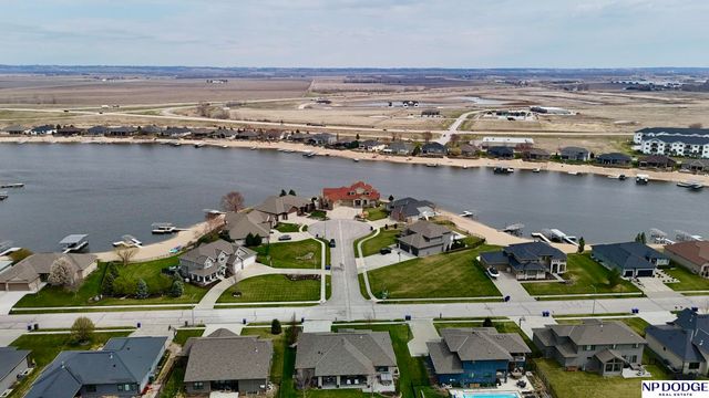 28001 Heron Circle, Valley, NE 68064