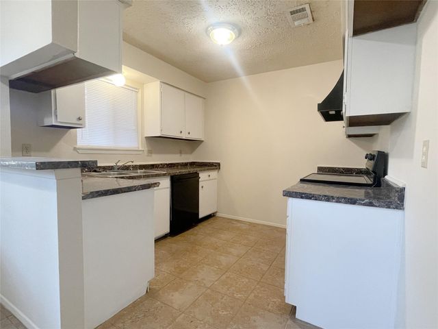 19010 Kemble Road, Humble, TX 77346