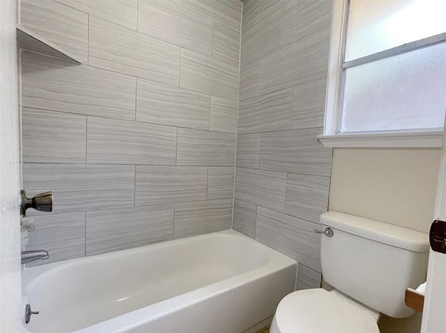 19010 Kemble Road, Humble, TX 77346