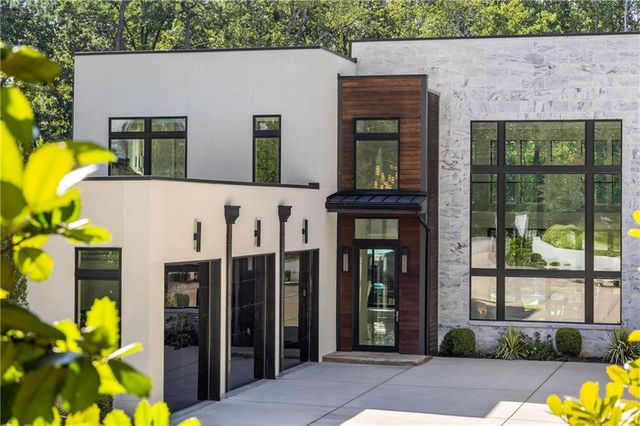 1105 Moores Mill NW Road, Atlanta, GA 30327