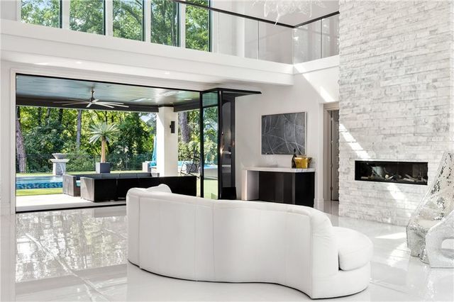 1105 Moores Mill NW Road, Atlanta, GA 30327